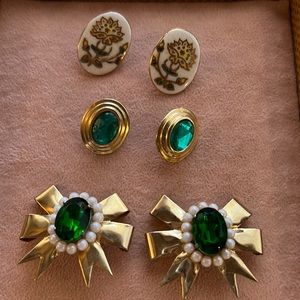 Lot of Vintage & Vintage Style Earrings